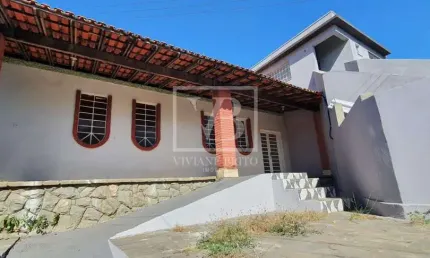Casa para locação, 03 dormitórios, área externa, 158 m2,  Centro, BETIM - MG