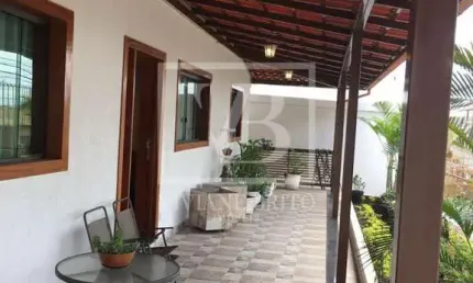 Excelente oportunidade de uma belíssima casa a venda no bairro Filadélfia- Betim