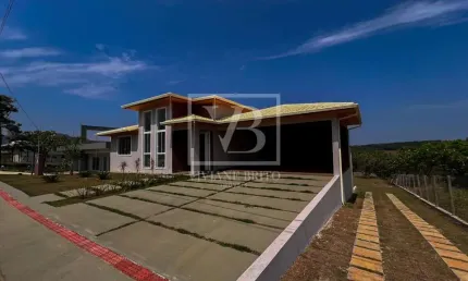 Belíssima Casa à venda, Condomínio Serra Verde, IGARAPÉ - MG