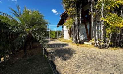Casa com 3 dormitórios à venda, MONTSERRAT, BETIM - MG