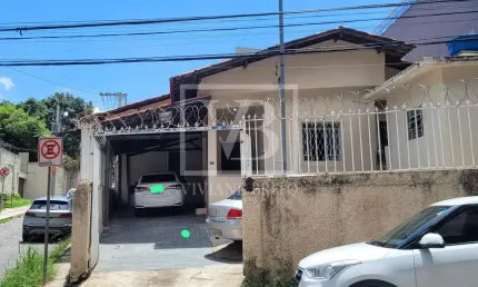 Casa com 3 quartos à venda no Centro, Betim 