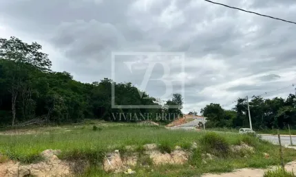 Lote à Venda no Bairro Kubitschek, 429 m  com Ótima Localização