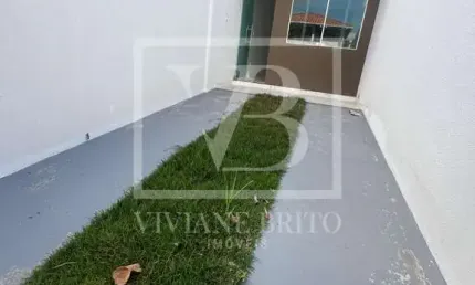 CASA TÉRREA À VENDA NO BAIRRO NOSSA SENHORA DAS GRAÇAS, 2 QUARTOS COM SUÍTE E SALA INTEGRADA