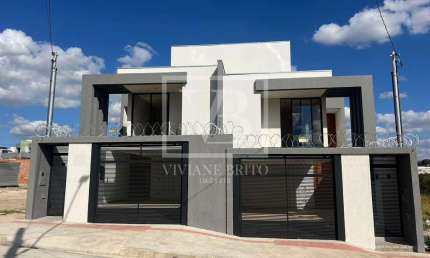 Casa duplex à venda no Guarujá Mansões, 171 m  com visual moderno, área gourmet e jardim de inverno