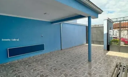 Casa para Venda em Itapetininga, Bancários, 2 dormitórios, 1 suíte, 1 banheiro, 2 vagas