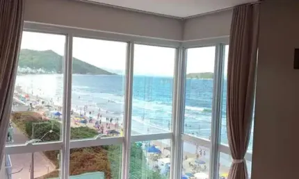 Apartamento Alto Padrão em Praia de Palmas, Governador Celso Ramos/SC