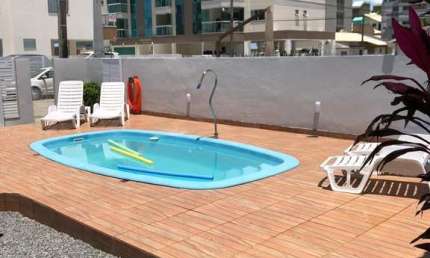 Casa com 3 quartos para alugar na Rua Das Amendoeiras, 380, Praia de Palmas, Governador Celso Ramos
