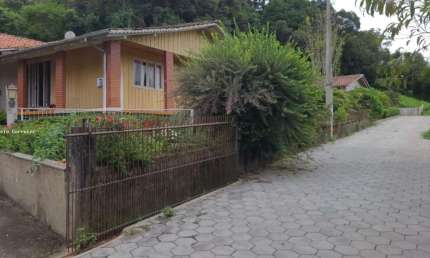 Casa para Venda em Campo Alegre, Fragosos, 6 dormitórios, 2 banheiros
