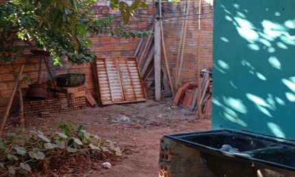 Casa com 2 quartos à venda na Rua Moreira Cabral, 13, Ouro Fino, Barra do Garças