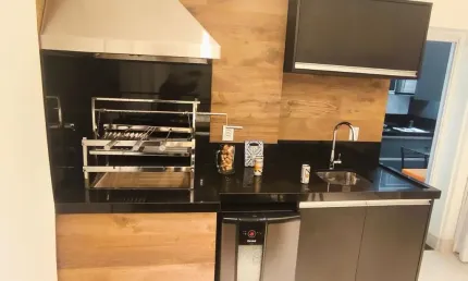 Apartamento Espaçoso com Varanda Gourmet no Anália Franco...