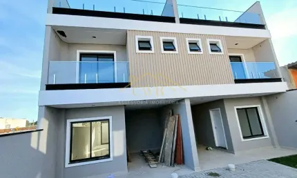 Sobrado Novo no Sítio Cercado | 3 Quartos (Suíte) e Terraço | Pronto para Morar!