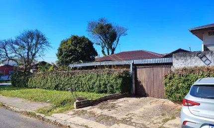Casa Ampla no Boqueirão | 4 Quartos e 3 Salas | Aceita Permuta!