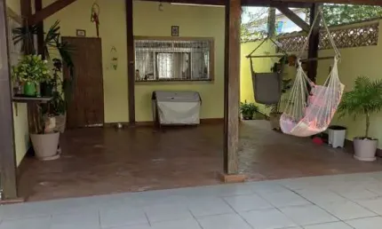 Casa com 4 quartos à venda no Balneario Praia do Perequê, Guarujá , 184 m2 por R$ 580.000