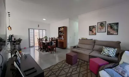 Casa com 3 quartos à venda na Rua José Victório Morgon, 32, Jardim Murayama, Mogi Mirim