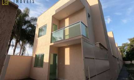 Casa com 3 quartos à venda no Centro, Sarzedo 