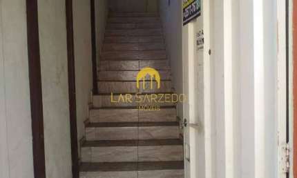 Casa com 2 quartos para alugar no Centro, Sarzedo 