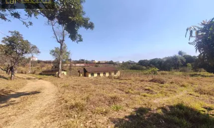 Terreno à venda no Centro, Sarzedo 