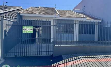 Casa com 3 quartos para alugar por R$ 2500.00, 190.00 m2 - JARDIM PARIS III - MARINGA/PR