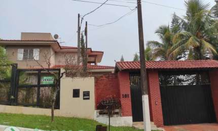 Casa em Condomínio com 4 quartos para alugar por R$ 12000.00, 1000.00 m2 - PARQUE ALVAMAR - SARANDI/PR