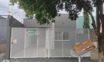 Casa com 3 quartos à venda por R$ 420000.00, 99.00 m2 - RESIDENCIAL ICARO - MARINGA/PR