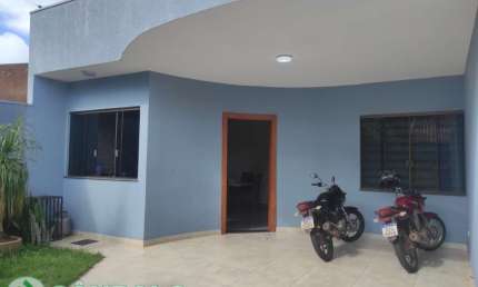 Casa com 2 quartos à venda por R$ 380000.00, 189.89 m2 - JARDIM VITORIA - MARINGA/PR