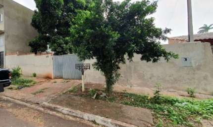 Casa com 3 quartos à venda na Rua Rio Jaguaribe, 2000, Conjunto Residencial Branca Vieira, Maringá