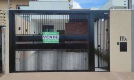 Casa com 3 quartos à venda por R$ 600000.00, 180.00 m2 - PARQUE DA GAVEA - SARANDI/PR