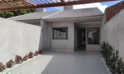 Casa com 2 quartos à venda por R$ 220000.00, 69.75 m2 - JARDIM MONTEREY - SARANDI/PR