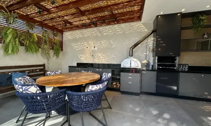 Casa sobrado em Condomínio para Venda com 145m2, 3 quartos - Valinhos - SP
