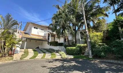 Casa sobrado à venda no condomínio residencial millenium em valinhos/ sp