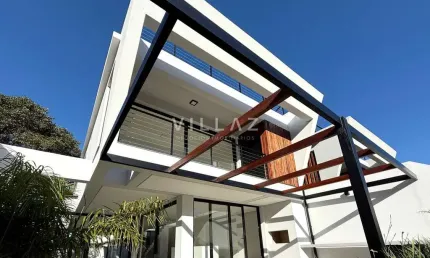 Casas prontas com 2 suítes a 200 metros da Praia do Siriú em Garopaba (SC)