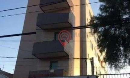 Apartamento no Barreiro com área privativa em prédio único