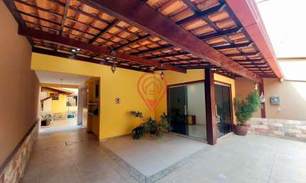 Casa em Contagem no Bairro Pedra Azul próximo ao Zoológico