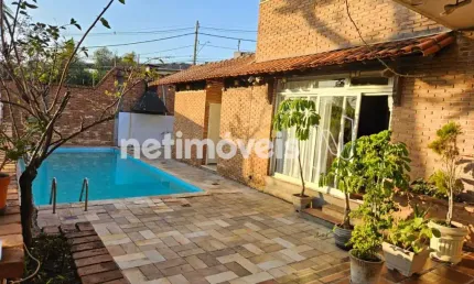 Casa com 4 quartos para alugar na Avenida José Maria De Alkimim, Belvedere, Belo Horizonte
