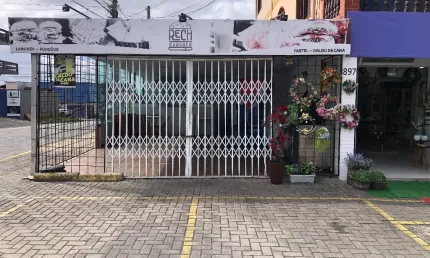 Ponto comercial à venda na Rua Papa João XXIII, Iririú, Joinville