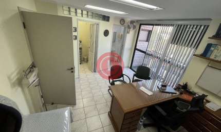 Sala Comercial de 67m2 à venda em Santo André-SP no Bairro Jardim com 3 salas, 1 copa, 1 recepção 1 vaga de garagem fixa e coberta!