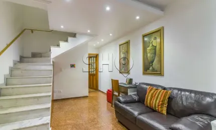 Casa em condomínio fechado com 3 quartos à venda na Rua George Chahestian, 170, Vila Basileia, São Paulo por R$ 695.000