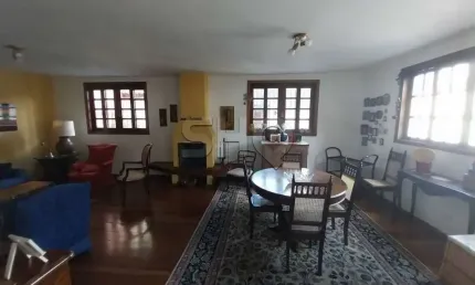 Casa com 3 quartos à venda na Rua Saramenha, 192, Sumaré, São Paulo por R$ 1.800.000