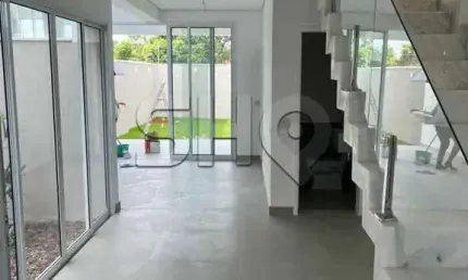 Casa em condomínio fechado com 3 quartos à venda na Peloponeso, 314, Jardim Semiramis, Cotia por R$ 1.120.000