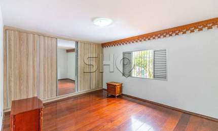 Casa com 3 quartos à venda na Rua General Góis Monteiro, 78, Sumarezinho, São Paulo por R$ 1.700.000