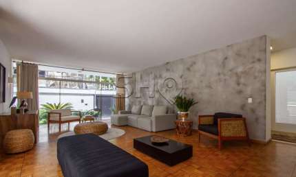 Casa com 4 quartos à venda na Rua Professor Nicolau Moraes Barros, 37, Jardim das Bandeiras, São Paulo por R$ 9.800.000