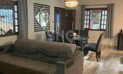 Chácara / sítio com 3 quartos à venda na Belo Horizonte, 815, Jardim Estância Brasil, Atibaia por R$ 1.299.000