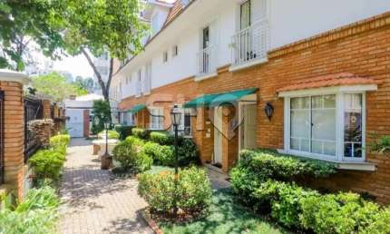 Casa em condomínio fechado com 4 quartos à venda na Praça Graciliano Ramos, 81, Vila Mariana, São Paulo por R$ 1.550.000
