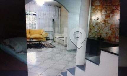 Casa com 3 quartos à venda na Rua Frei Claude Alberville, 582, Jardim João XXIII, São Paulo por R$ 750.000