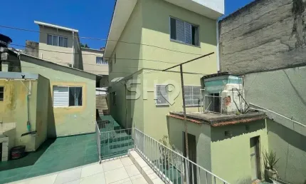 Casa com 6 quartos à venda na rua antônio pinto vieira, 817, vila espanhola, são paulo por r$ 680.000