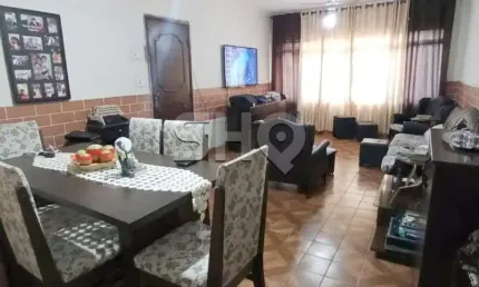 Casa com 2 quartos à venda na Rua Osaka, 1298, Jardim Japão, São Paulo por R$ 700.000