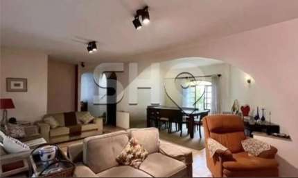Casa com 4 quartos à venda na Rua Aecri, 127, Vila Madalena, São Paulo por R$ 1.700.000