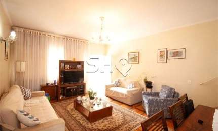 Casa com 3 quartos à venda na Aurora Contieri, 43, Sumarezinho, São Paulo por R$ 1.600.000