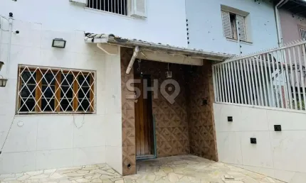 Casa com 3 quartos à venda na Rua dos Americanos, 687, Barra Funda, São Paulo por R$ 760.000