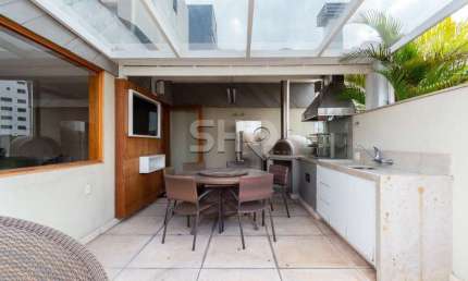 Cobertura com 3 quartos à venda na Avenida Chibarás, 802, Moema, São Paulo por R$ 4.000.000